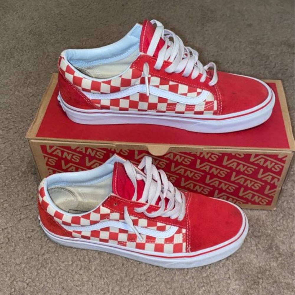 Men Checkered Red Vans